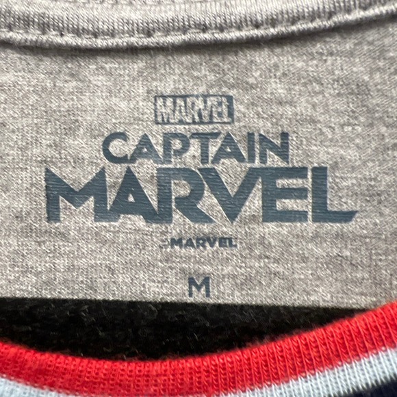 Captain Marvel Women’s Tie Front Hem Graphic Tank Top Size M Heather Gray Blue - Picture 3 of 5